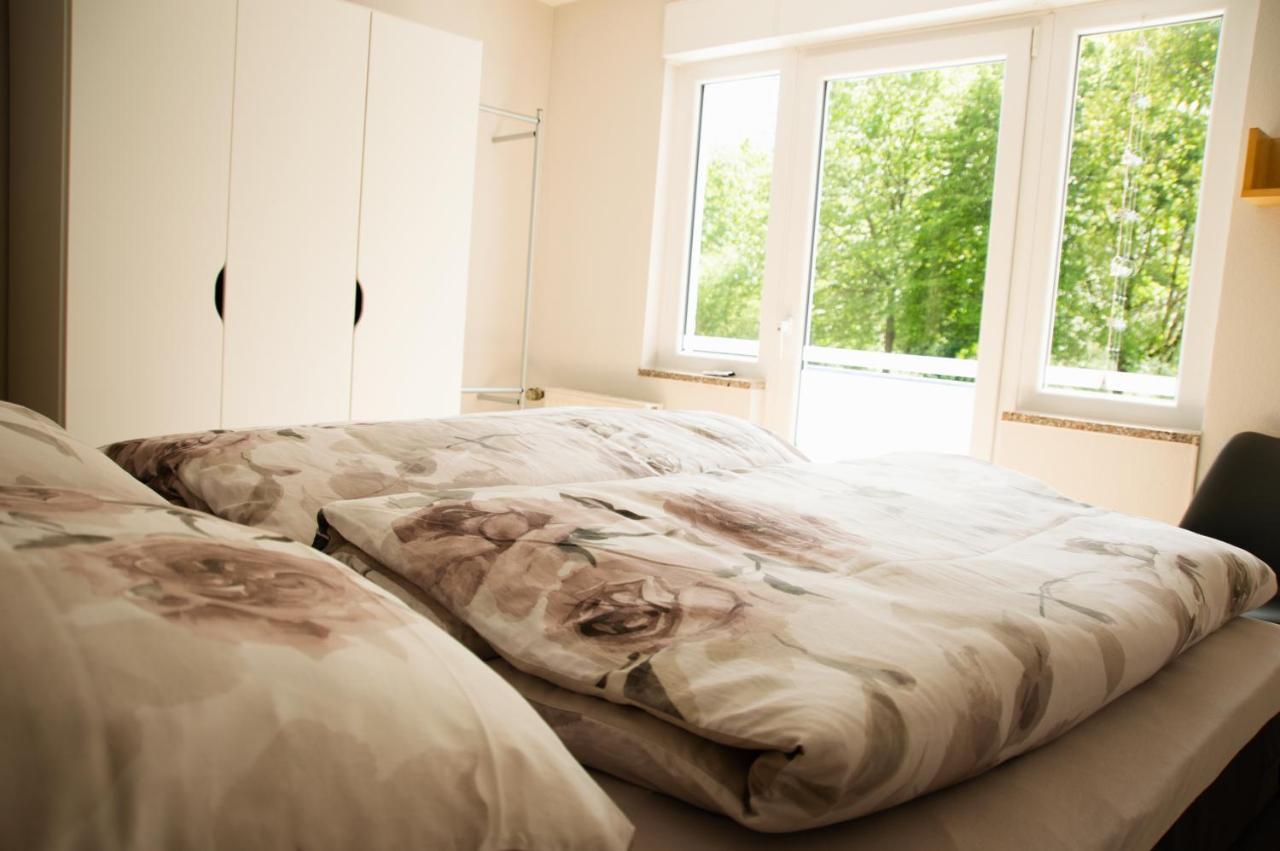Naturnahe Schoene Neu Gestaltete Ferienwohnung Würselen Buitenkant foto
