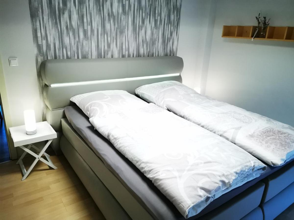 Naturnahe Schoene Neu Gestaltete Ferienwohnung Würselen Buitenkant foto